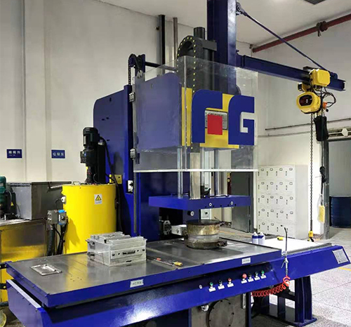 Wax injection machine