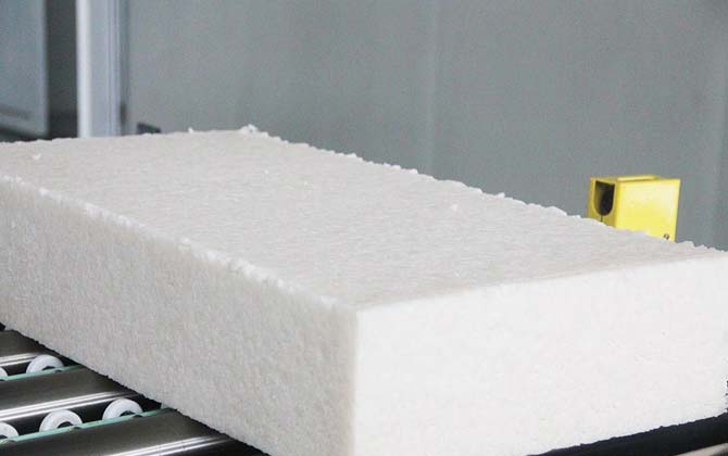 வாந்தி ஏற்படுத்தும் ஒருவகை மருந்து