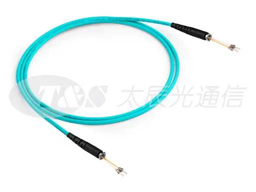 电信工业用电子连接器