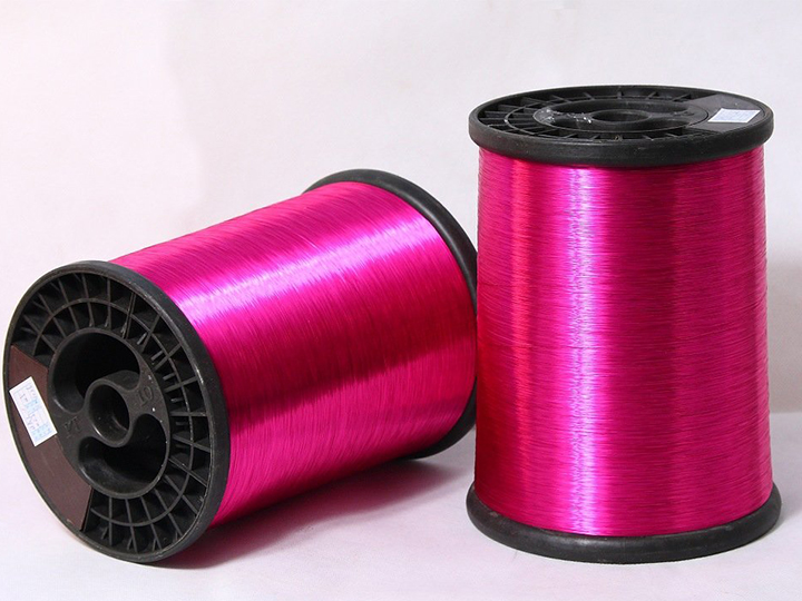 Passafils aïllants