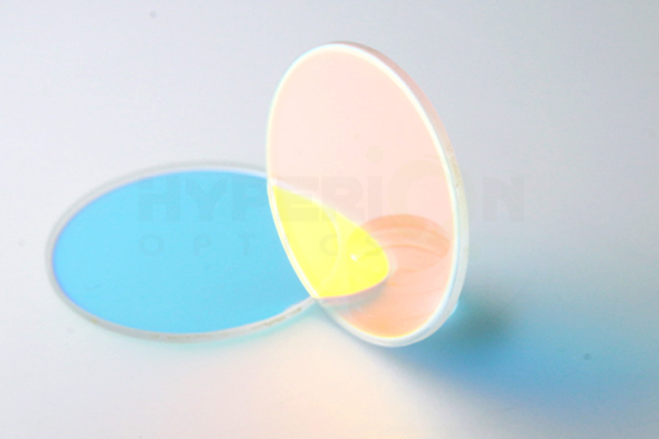 Օպտիկական արտադրանք եւ ապրանքներ