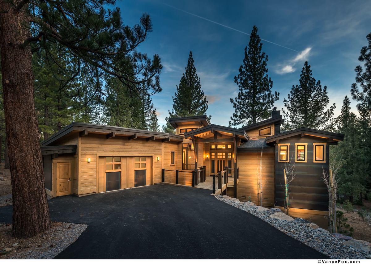 Real estate agent, residential estate