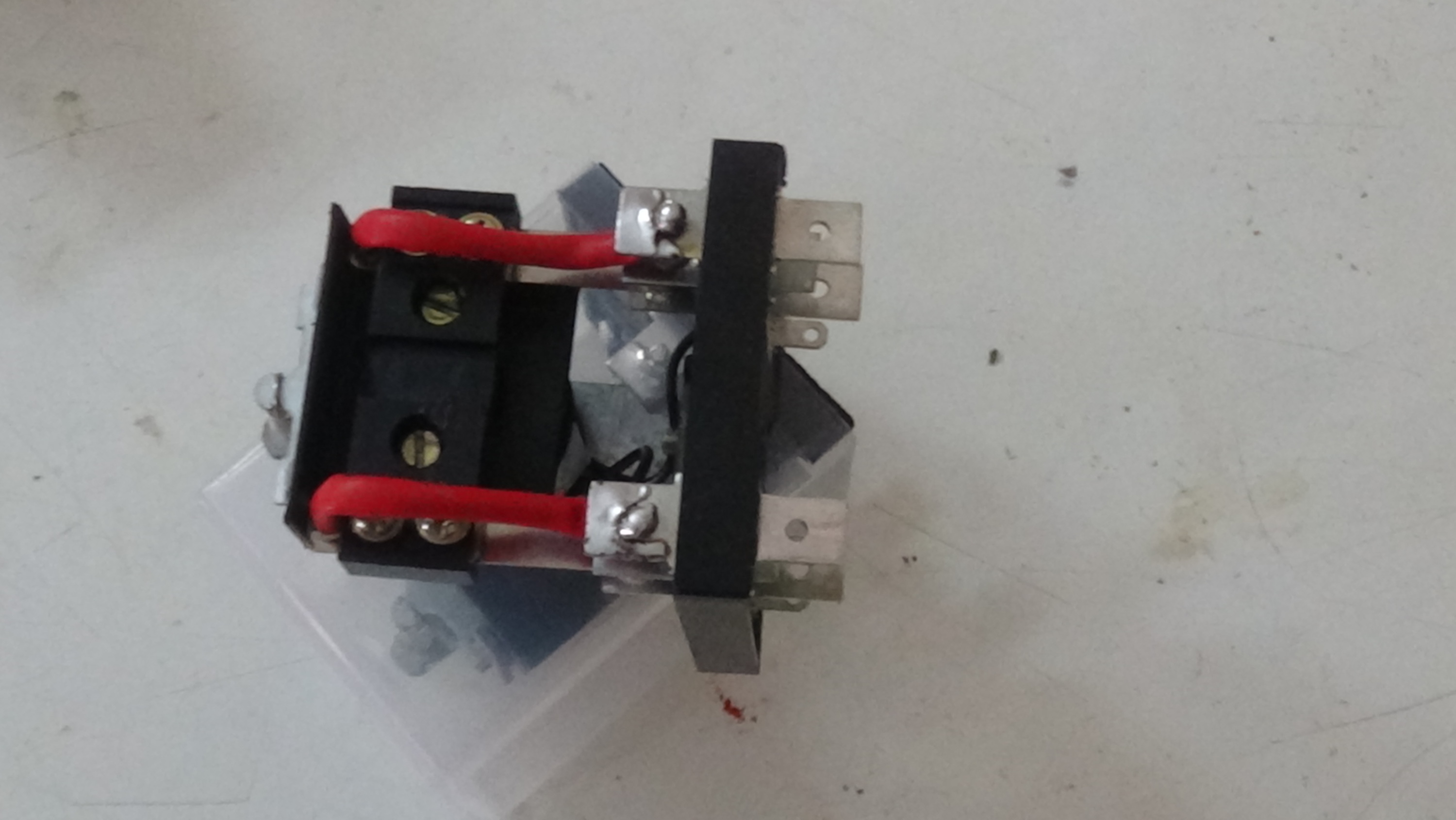 apnew powerrelays 40 amps 2co