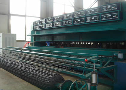 steel plastic geogrid