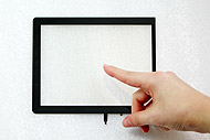 Capacitive touch screen