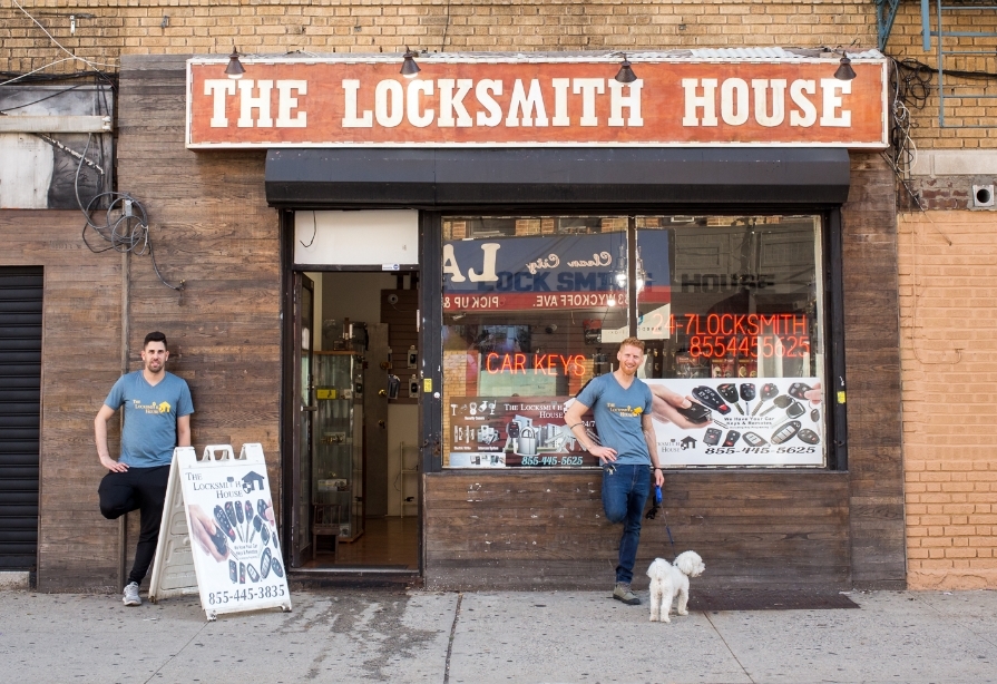 Locksmith 24/7, Unlock door, Emergency locksmith, Locksmith in Brooklyn, Locksmith in Manhattan, Locksmith in queens, Locksmith in BRONX