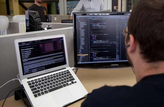 Servicii de dezvoltare software