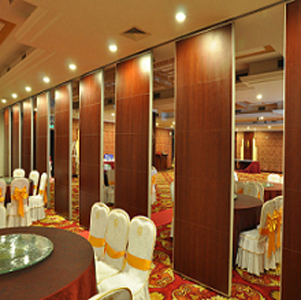 Wooden Movable Partition