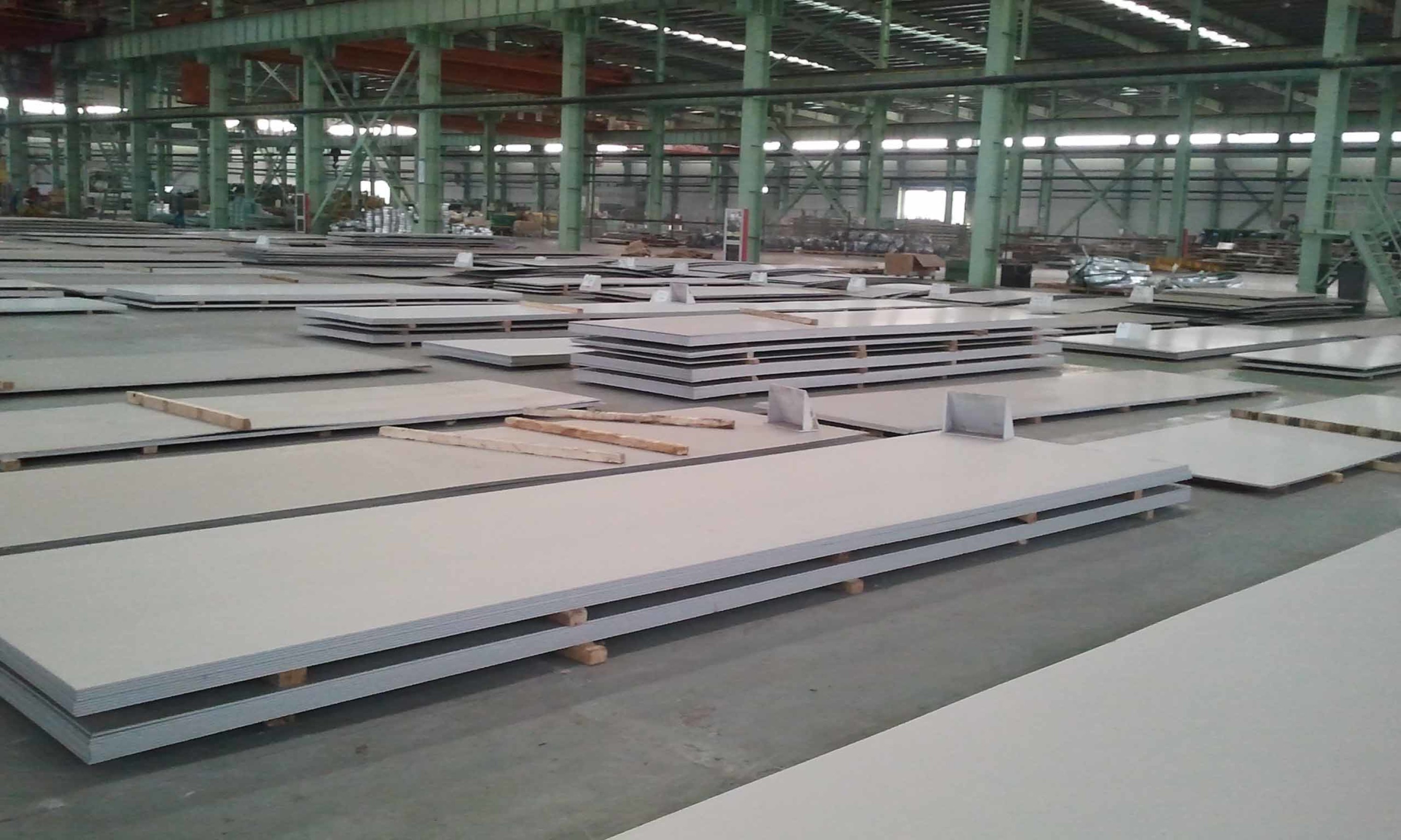 Stainless Steel Plates