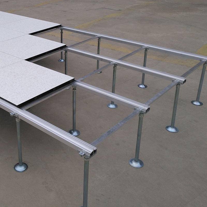 Wood Core Raised Floor with Modular Pedestal System