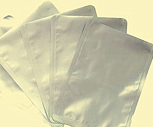 Blangkong talaan at tape