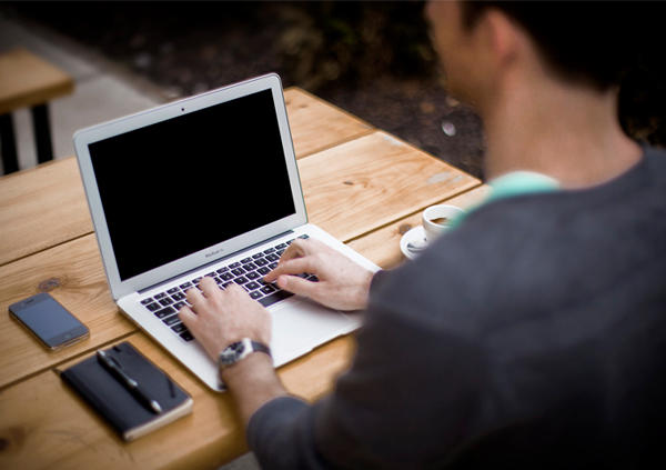 Internet serbisyo sa advertising / marketing consultant