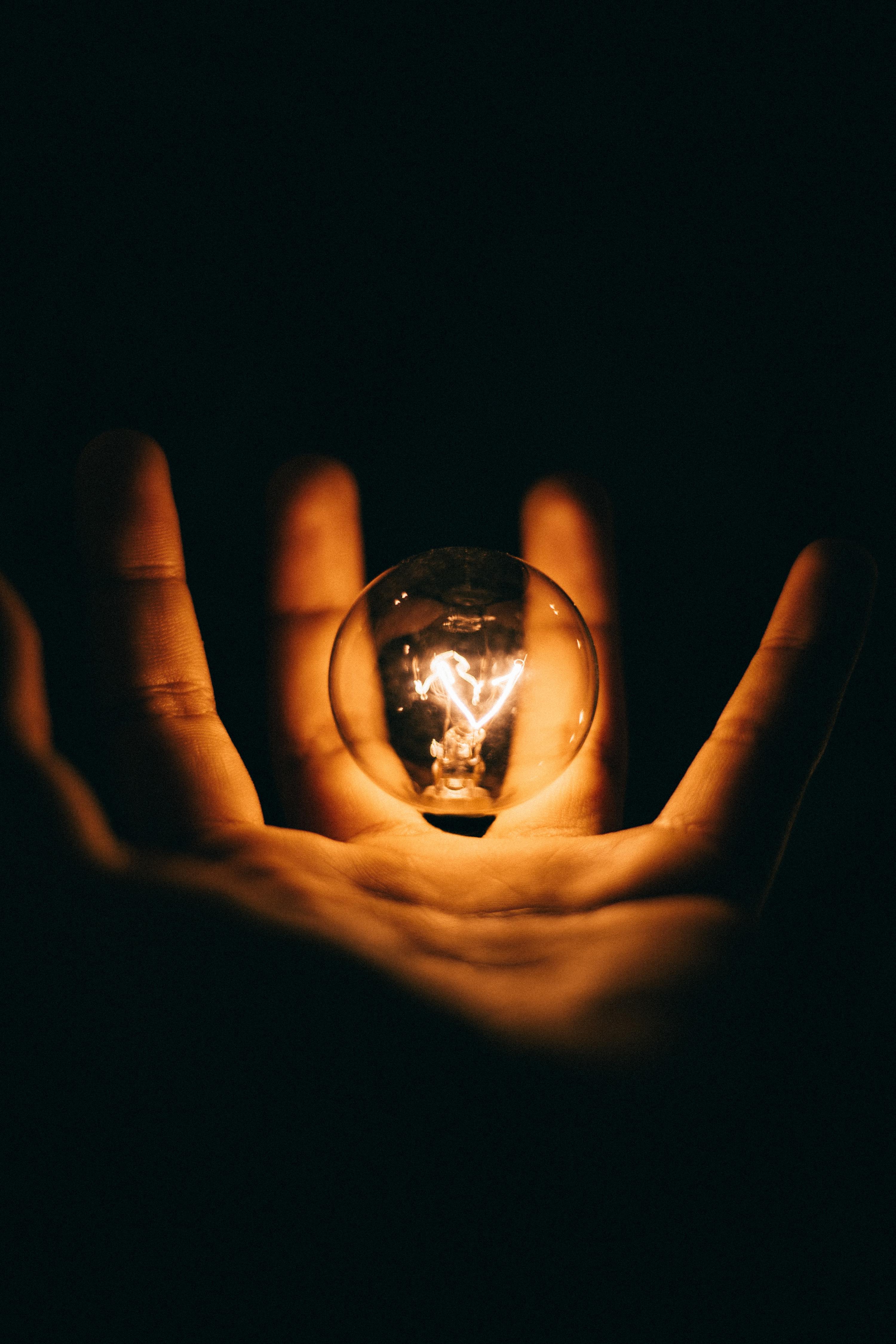 Light Bulb & its technology