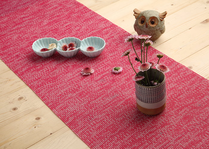 Cotton Heat Resistant Table Runner(Red)