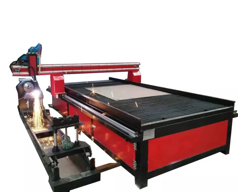 Plasma cutting machine with Rotary ST1530PR